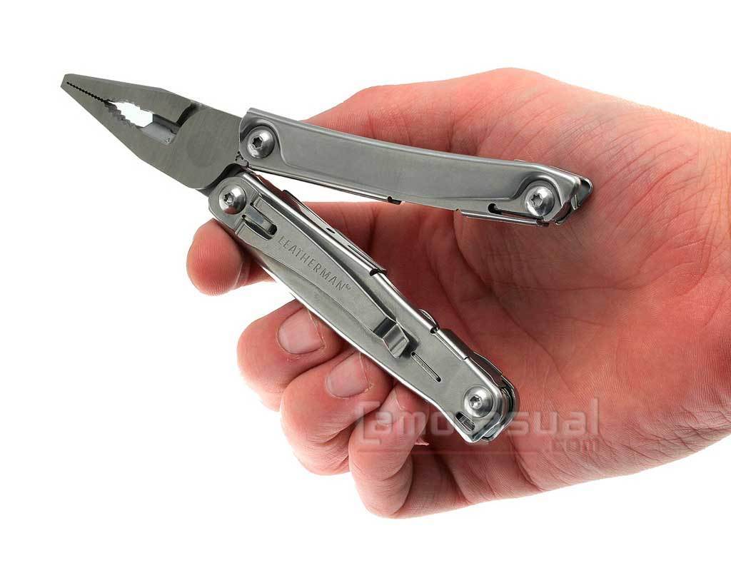 MULTIHERRAMIENTA LEATHERMAN REV 832136