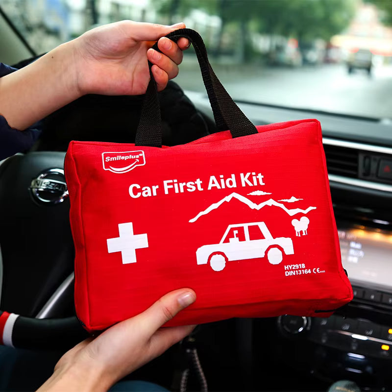 KIT DE PRIMEROS AUXILIOS P/ AUTO